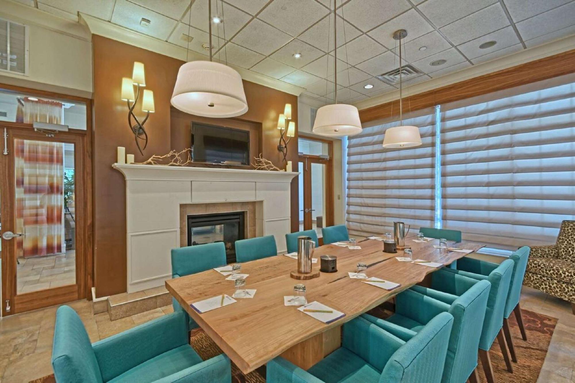 Hilton Garden Inn By Hilton Mount Laurel Extérieur photo