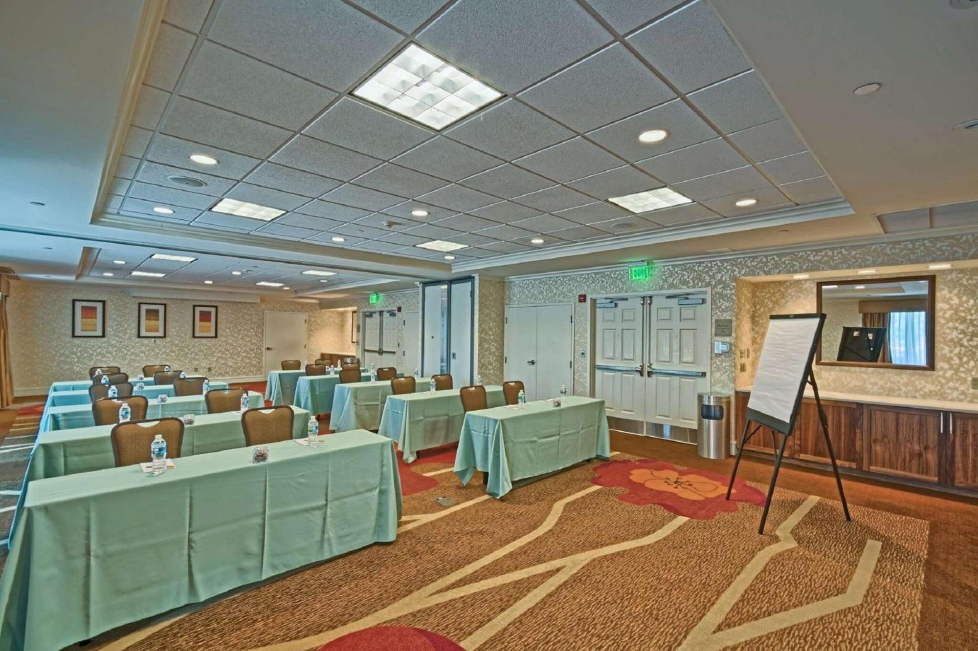Hilton Garden Inn By Hilton Mount Laurel Extérieur photo
