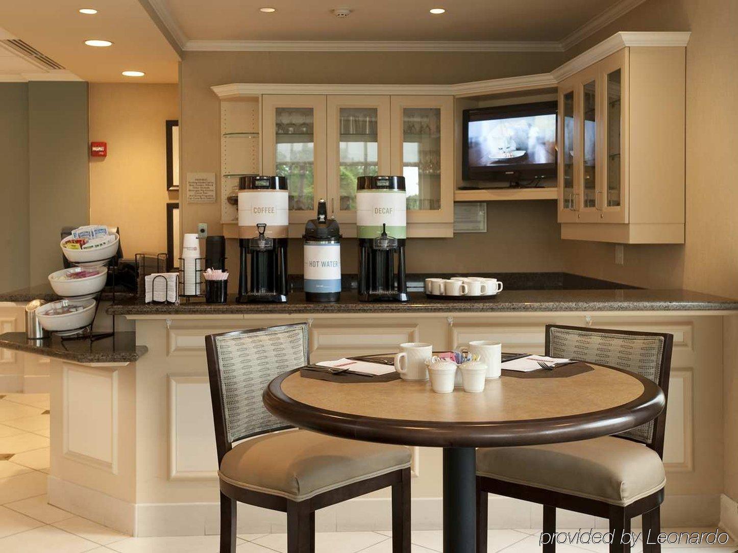 Hilton Garden Inn By Hilton Mount Laurel Restaurant photo